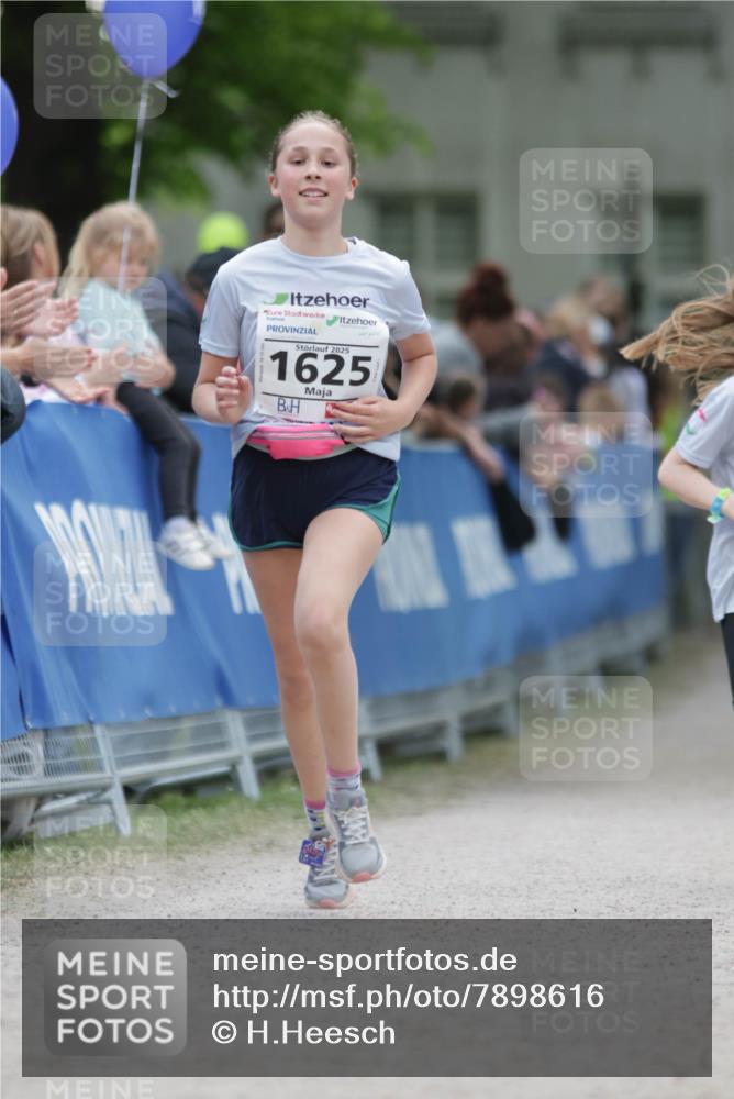 17.05.2025 - Störlauf H.Heesch http://msf.ph/oto/7898616 17.05.2025 14:58:30 Ziel 2025, 1625 meine-sportfotos.de