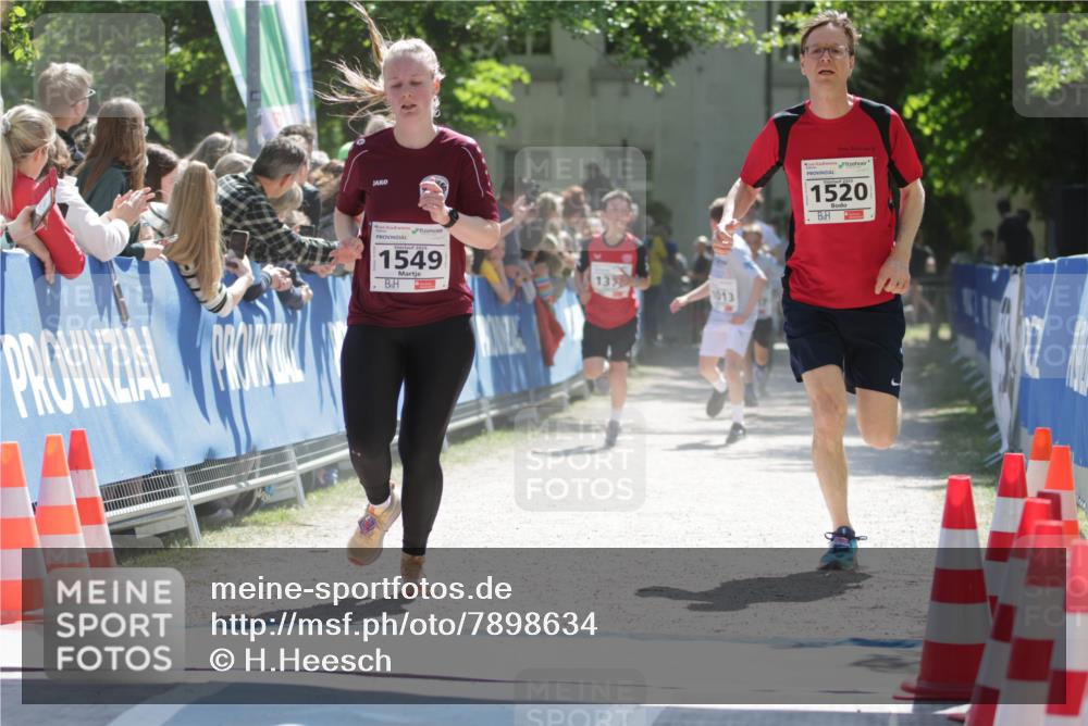 17.05.2025 - Störlauf H.Heesch http://msf.ph/oto/7898634 17.05.2025 14:44:35 Ziel 2, 1549, 13, 1013, 1520 meine-sportfotos.de
