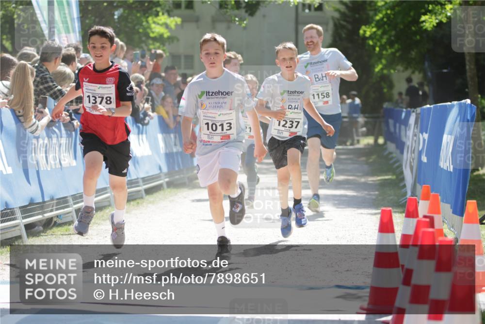 17.05.2025 - Störlauf H.Heesch http://msf.ph/oto/7898651 17.05.2025 14:44:38 Ziel 1378, 1013, 1237, 1158 meine-sportfotos.de