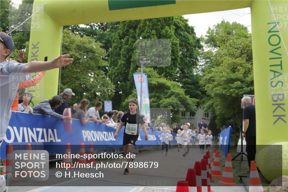 17.05.2025 - Störlauf H.Heesch http://msf.ph/oto/7898679 17.05.2025 13:17:26 Ziel 43, 6040 meine-sportfotos.de