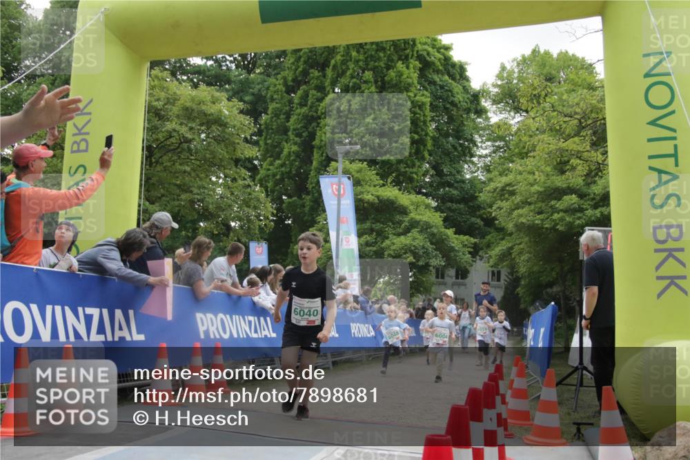 17.05.2025 - Störlauf H.Heesch http://msf.ph/oto/7898681 17.05.2025 13:17:26 Ziel 3, 1, 6040 meine-sportfotos.de