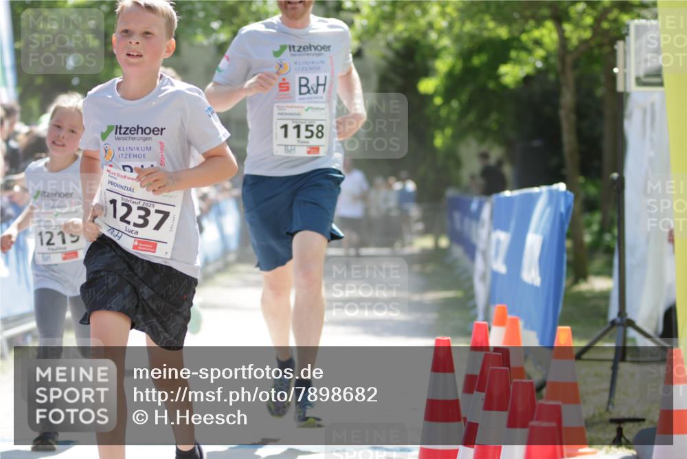 17.05.2025 - Störlauf H.Heesch http://msf.ph/oto/7898682 17.05.2025 14:44:40 Ziel 121, 2025, 1237, 1158 meine-sportfotos.de
