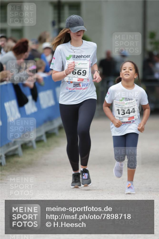17.05.2025 - Störlauf H.Heesch http://msf.ph/oto/7898718 17.05.2025 14:59:58 Ziel 2025, 669, 2025, 1344 meine-sportfotos.de
