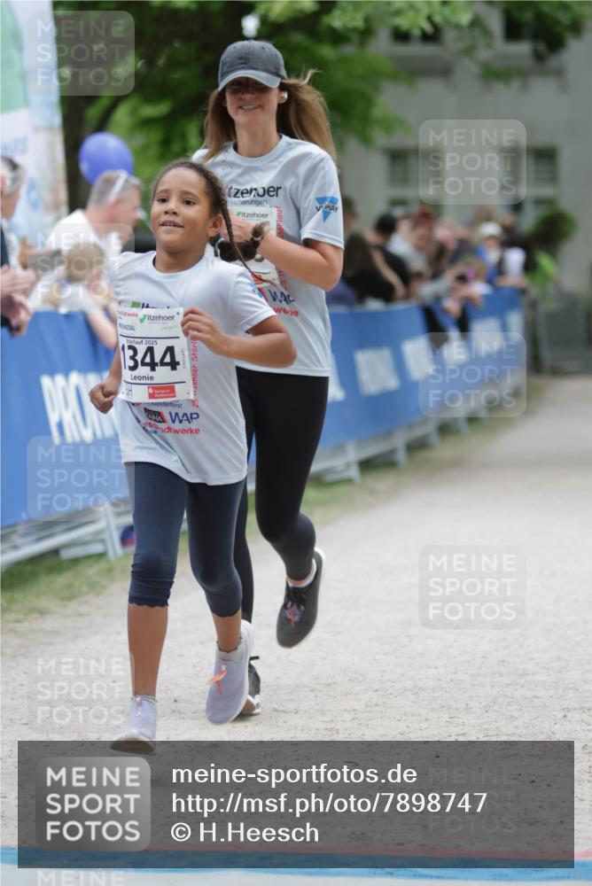 17.05.2025 - Störlauf H.Heesch http://msf.ph/oto/7898747 17.05.2025 15:00:01 Ziel 2025, 1344 meine-sportfotos.de