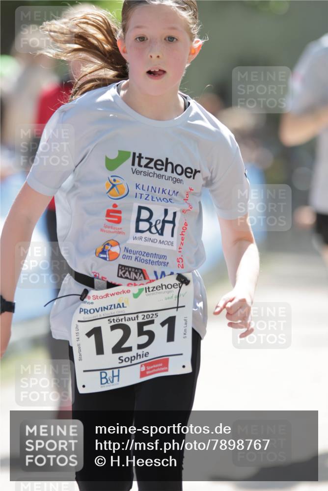 17.05.2025 - Störlauf H.Heesch http://msf.ph/oto/7898767 17.05.2025 14:44:59 Ziel 14, 15, 25, 2025, 1251, 5 meine-sportfotos.de