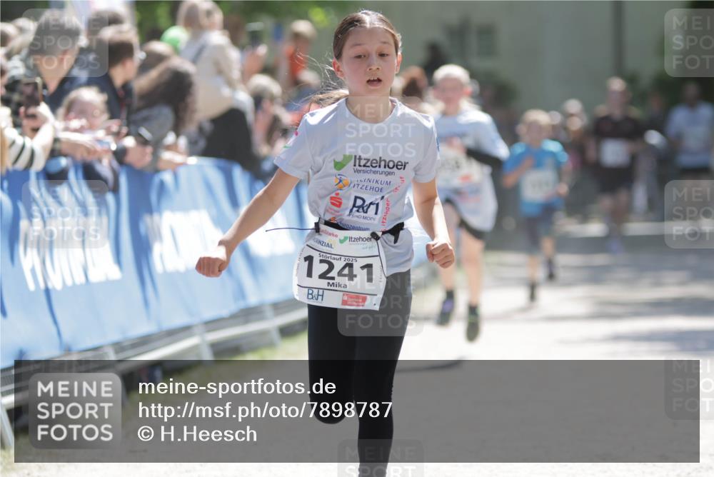 17.05.2025 - Störlauf H.Heesch http://msf.ph/oto/7898787 17.05.2025 14:45:03 Ziel 2025, 1241 meine-sportfotos.de