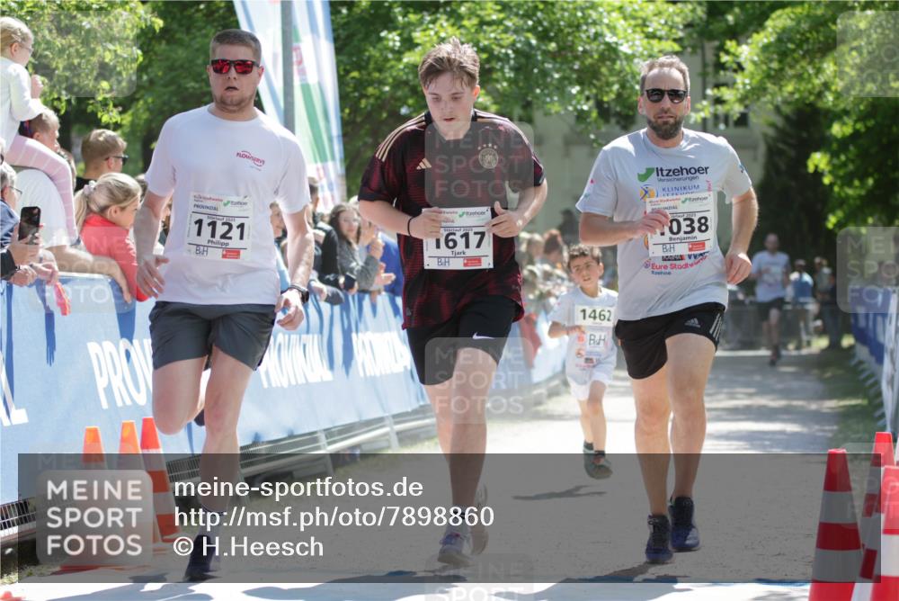 17.05.2025 - Störlauf H.Heesch http://msf.ph/oto/7898860 17.05.2025 14:45:11 Ziel 2025, 1121, 2025, 1617, 2025, 038, 1462 meine-sportfotos.de