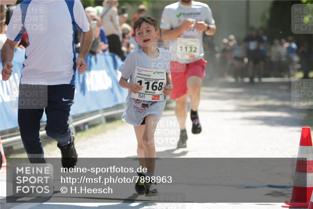 17.05.2025 - Störlauf H.Heesch http://msf.ph/oto/7898963 17.05.2025 14:45:27 Ziel 2025, 1168, 1132 meine-sportfotos.de