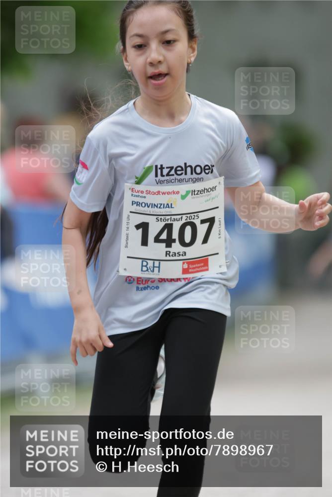 17.05.2025 - Störlauf H.Heesch http://msf.ph/oto/7898967 17.05.2025 15:00:57 Ziel 14, 15, 2025, 1407 meine-sportfotos.de