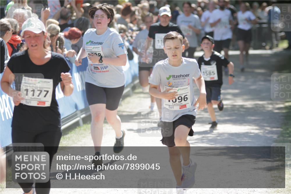 17.05.2025 - Störlauf H.Heesch http://msf.ph/oto/7899045 17.05.2025 14:45:54 Ziel 1177, 11, 2025, 096, 1585 meine-sportfotos.de
