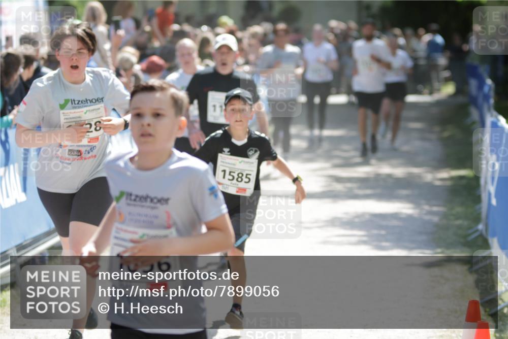 17.05.2025 - Störlauf H.Heesch http://msf.ph/oto/7899056 17.05.2025 14:45:55 Ziel 28, 11, 1585, 1036 meine-sportfotos.de