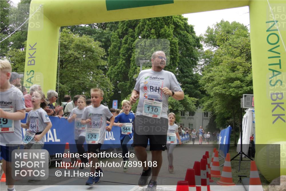 17.05.2025 - Störlauf H.Heesch http://msf.ph/oto/7899108 17.05.2025 13:43:23 Ziel 39, 124, 144, 110 meine-sportfotos.de