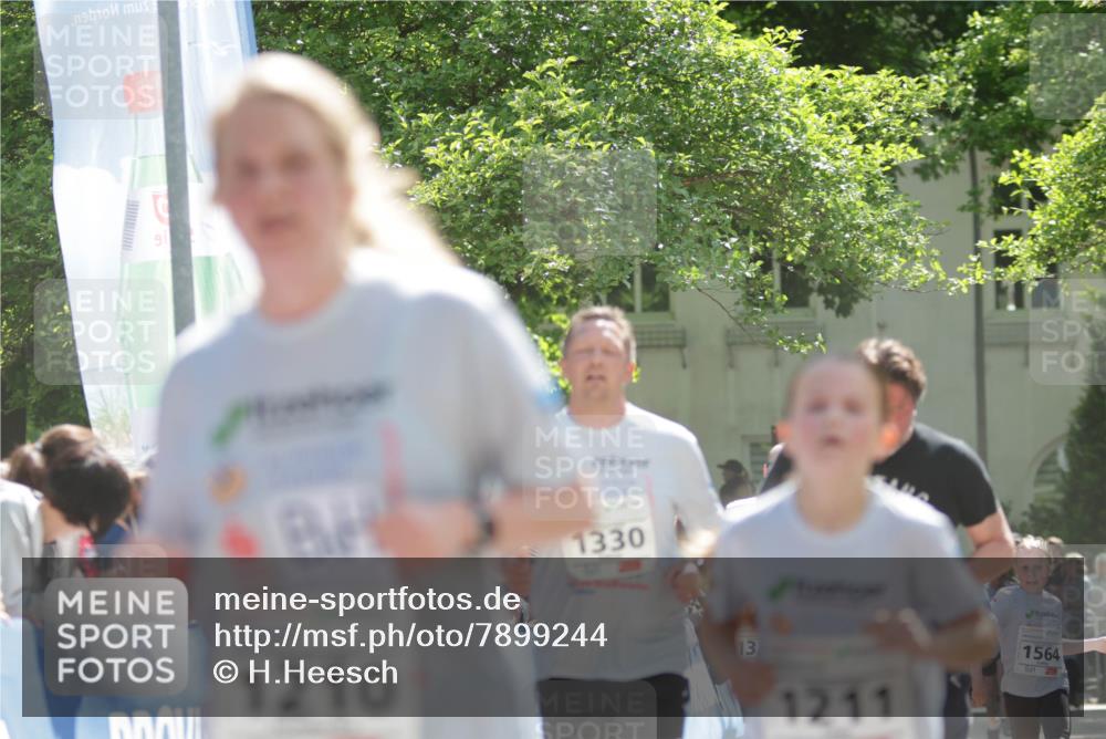 17.05.2025 - Störlauf H.Heesch http://msf.ph/oto/7899244 17.05.2025 14:46:31 Ziel 9, 10, 1210, 1330, 13, 1211, 1564 meine-sportfotos.de