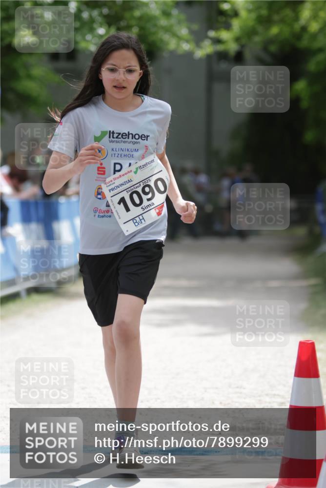 17.05.2025 - Störlauf H.Heesch http://msf.ph/oto/7899299 17.05.2025 15:04:15 Ziel 1090 meine-sportfotos.de