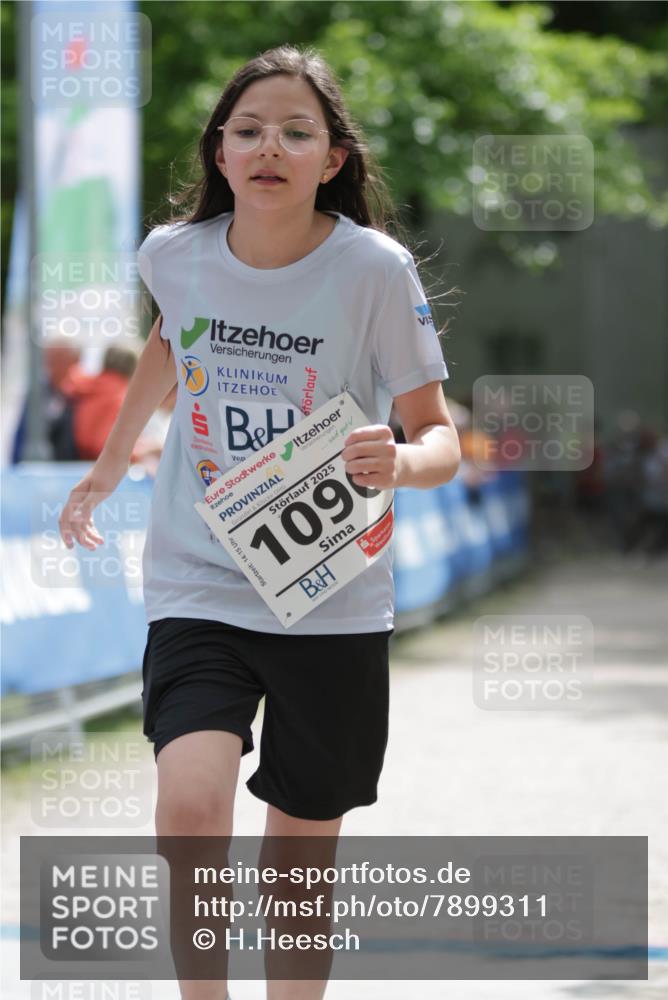 17.05.2025 - Störlauf H.Heesch http://msf.ph/oto/7899311 17.05.2025 15:04:16 Ziel 2025, 1096, 14, 15 meine-sportfotos.de
