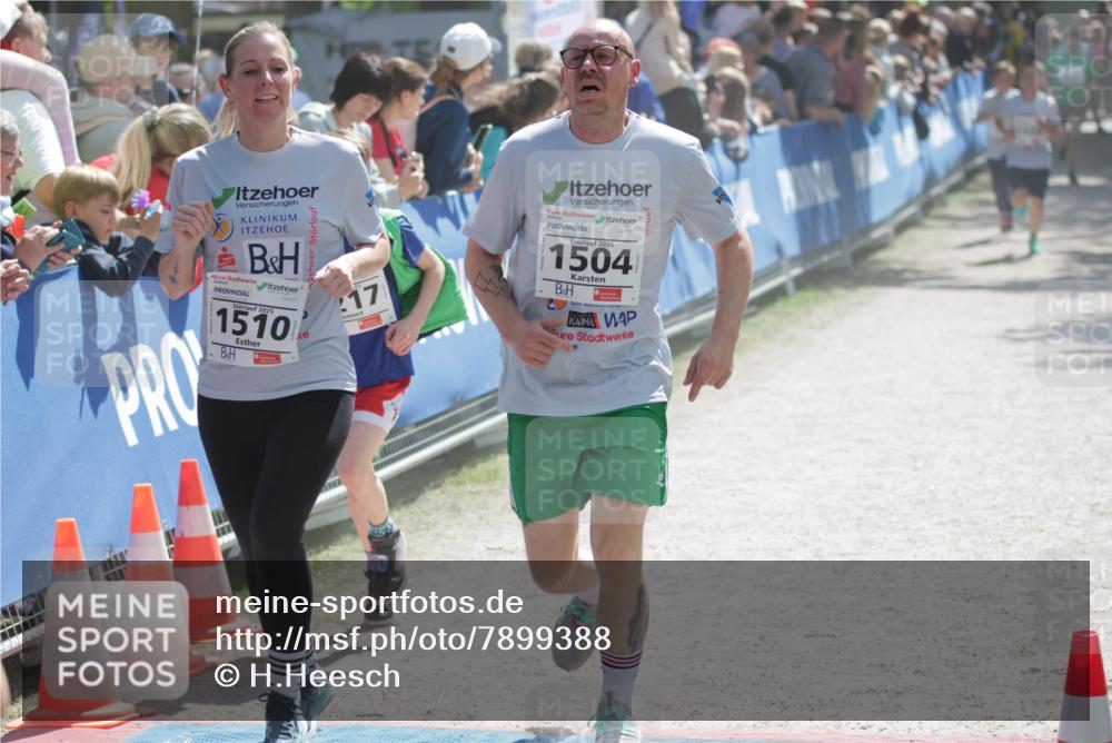 17.05.2025 - Störlauf H.Heesch http://msf.ph/oto/7899388 17.05.2025 14:46:52 Ziel 2025, 1510, 17, 2025, 1504 meine-sportfotos.de