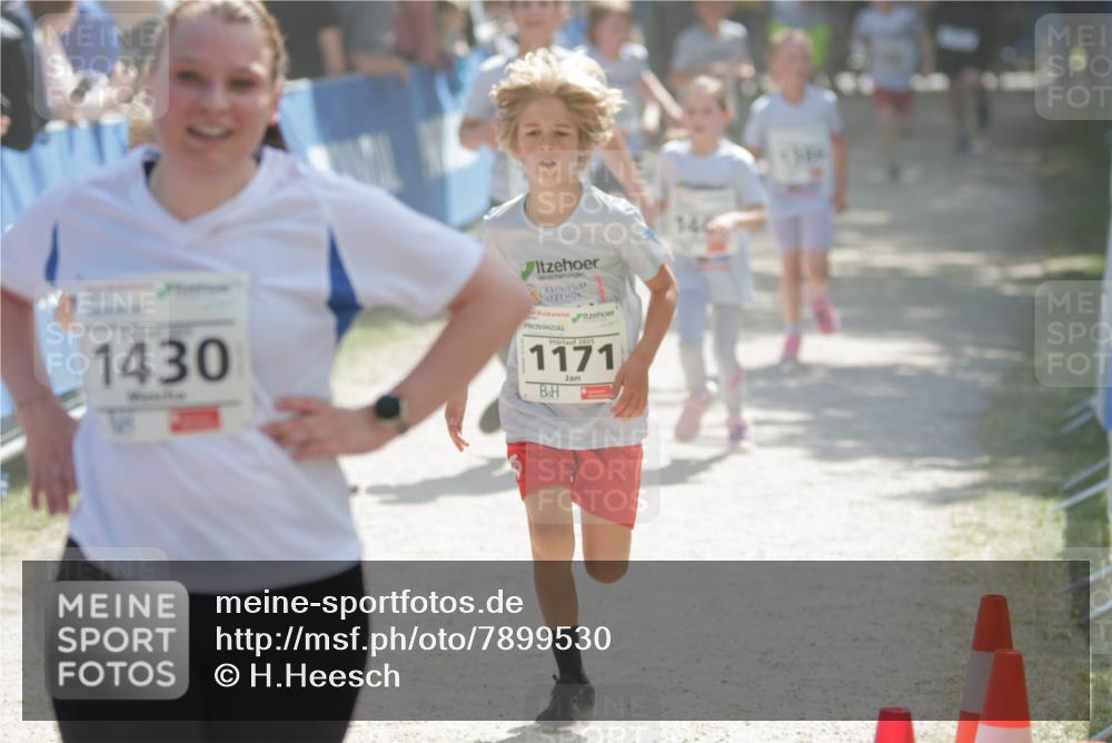17.05.2025 - Störlauf H.Heesch http://msf.ph/oto/7899530 17.05.2025 14:47:07 Ziel 1430, 2025, 1171, 140 meine-sportfotos.de