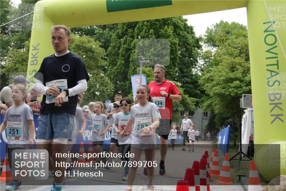 17.05.2025 - Störlauf H.Heesch http://msf.ph/oto/7899705 17.05.2025 13:45:38 Ziel 251, 334 meine-sportfotos.de