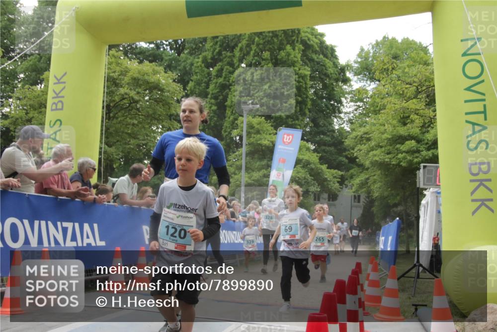 17.05.2025 - Störlauf H.Heesch http://msf.ph/oto/7899890 17.05.2025 13:46:18 Ziel 3, 120 meine-sportfotos.de