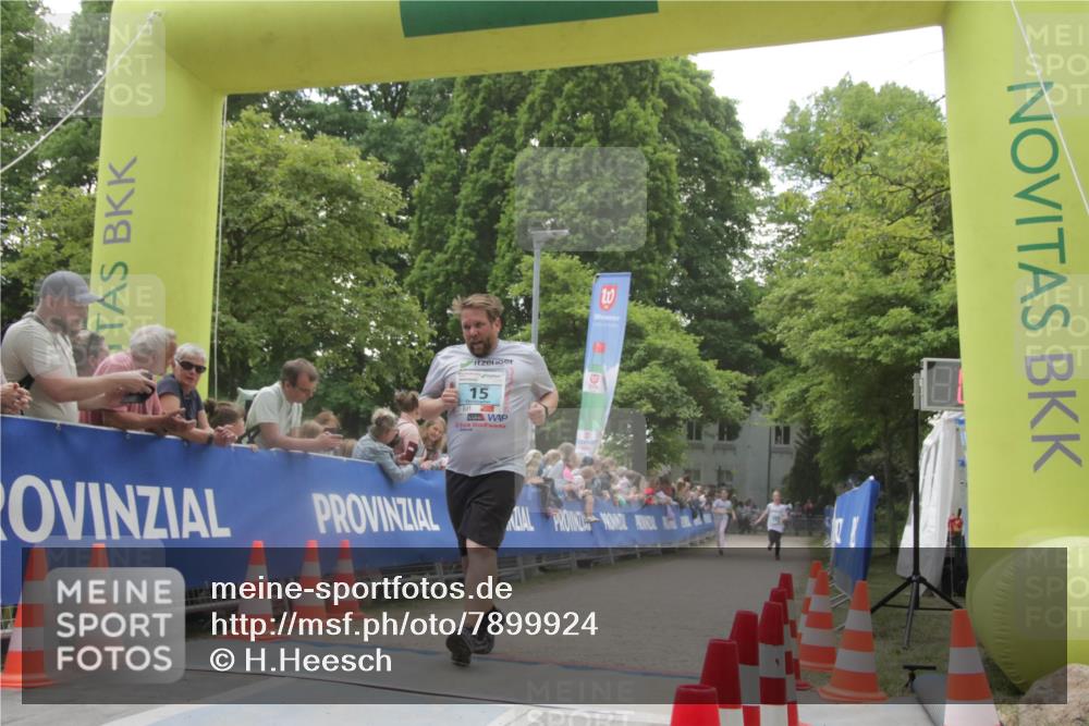 17.05.2025 - Störlauf H.Heesch http://msf.ph/oto/7899924 17.05.2025 13:46:26 Ziel 15, 13 meine-sportfotos.de