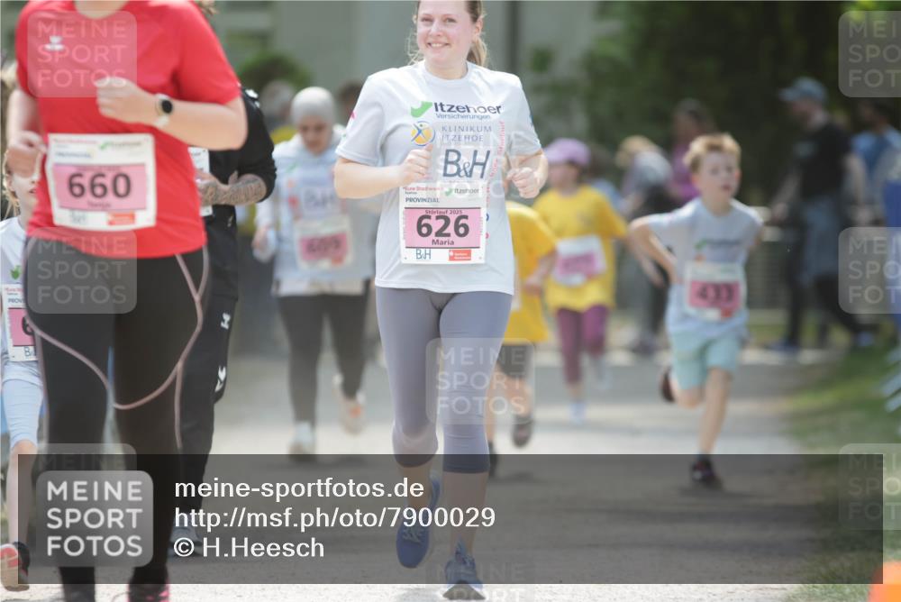 17.05.2025 - Störlauf H.Heesch http://msf.ph/oto/7900029 17.05.2025 14:00:31 Ziel 660, 609, 2025, 626 meine-sportfotos.de