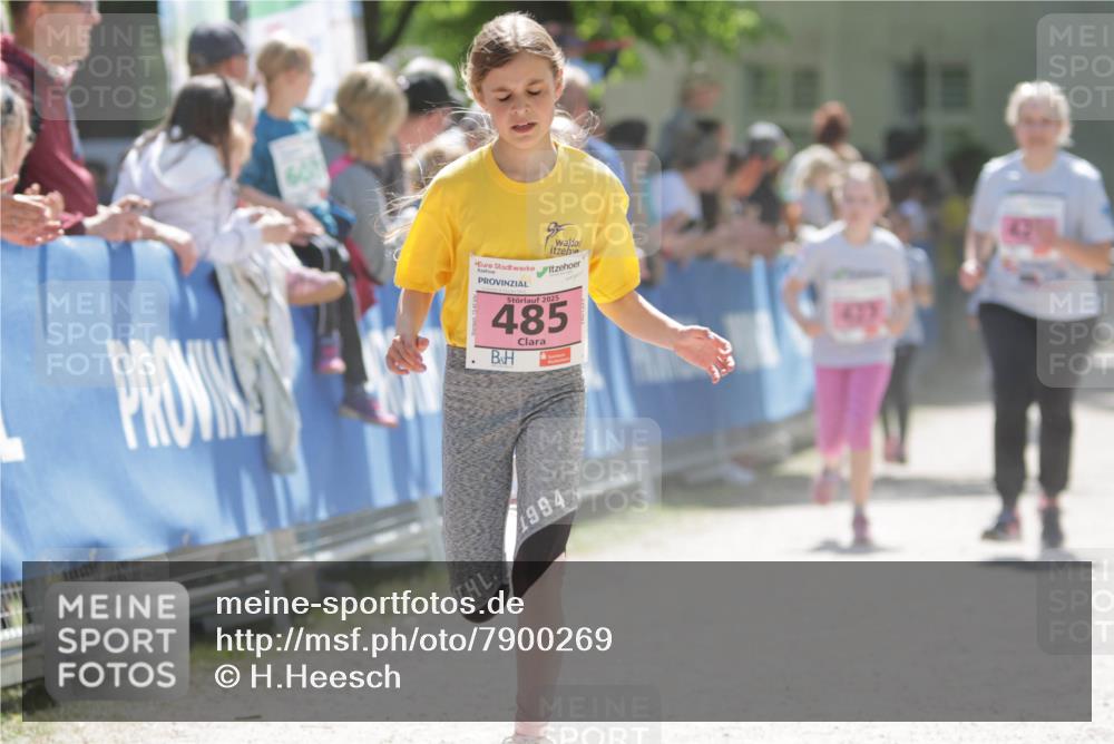 17.05.2025 - Störlauf H.Heesch http://msf.ph/oto/7900269 17.05.2025 14:01:41 Ziel 2025, 485, 1994 meine-sportfotos.de