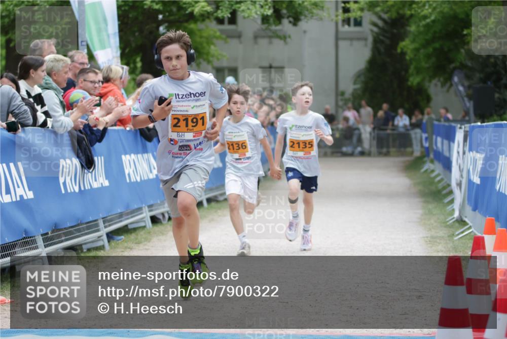 17.05.2025 - Störlauf H.Heesch http://msf.ph/oto/7900322 17.05.2025 15:22:48 Ziel 2025, 2191, 1140, 2135, 2136 meine-sportfotos.de