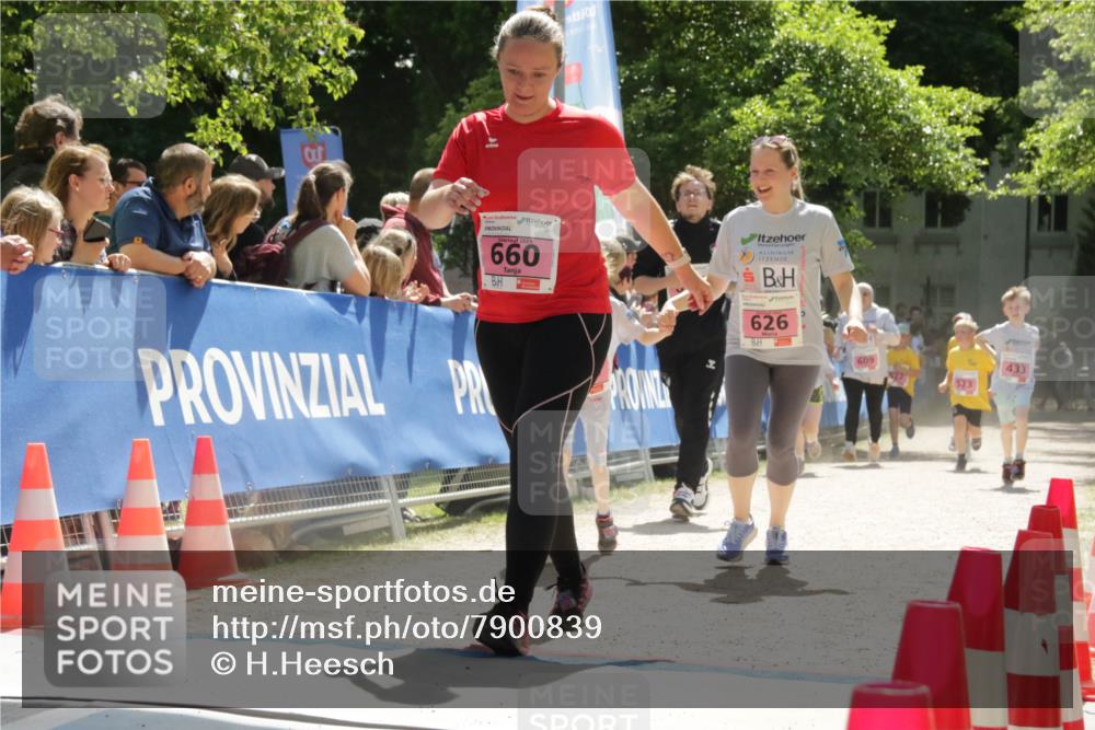 17.05.2025 - Störlauf H.Heesch http://msf.ph/oto/7900839 17.05.2025 14:00:34 Ziel 660, 626, 609, 433 meine-sportfotos.de