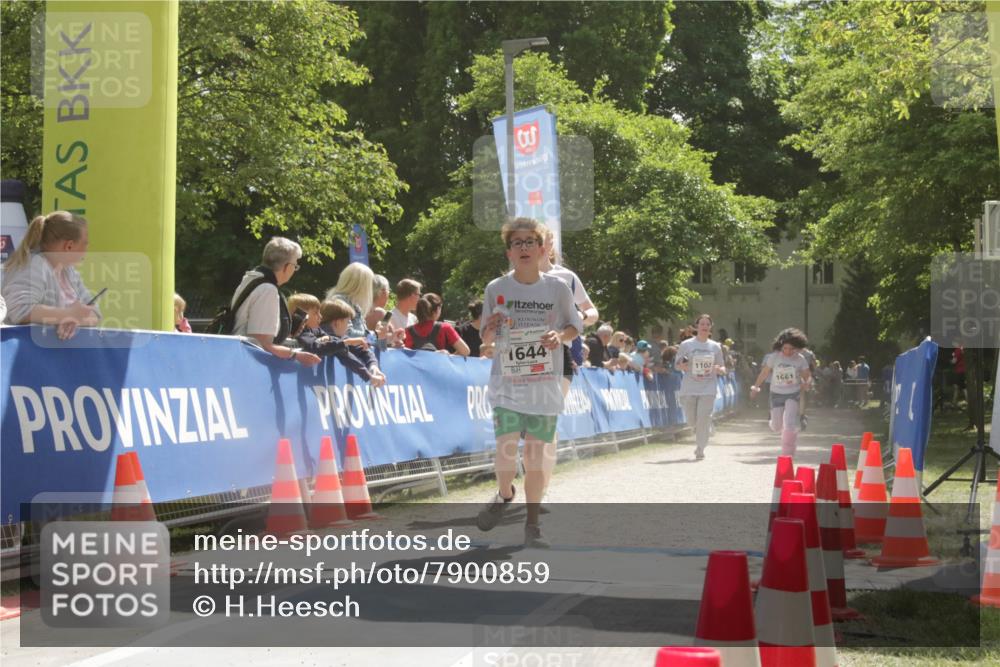 17.05.2025 - Störlauf H.Heesch http://msf.ph/oto/7900859 17.05.2025 14:51:51 Ziel 3, 998190, 1644, 1102, 1661 meine-sportfotos.de