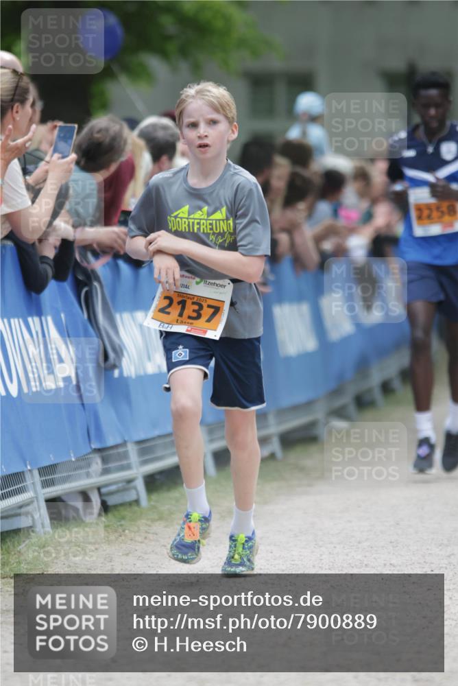 17.05.2025 - Störlauf H.Heesch http://msf.ph/oto/7900889 17.05.2025 15:24:08 Ziel 2258, 2025, 2137 meine-sportfotos.de