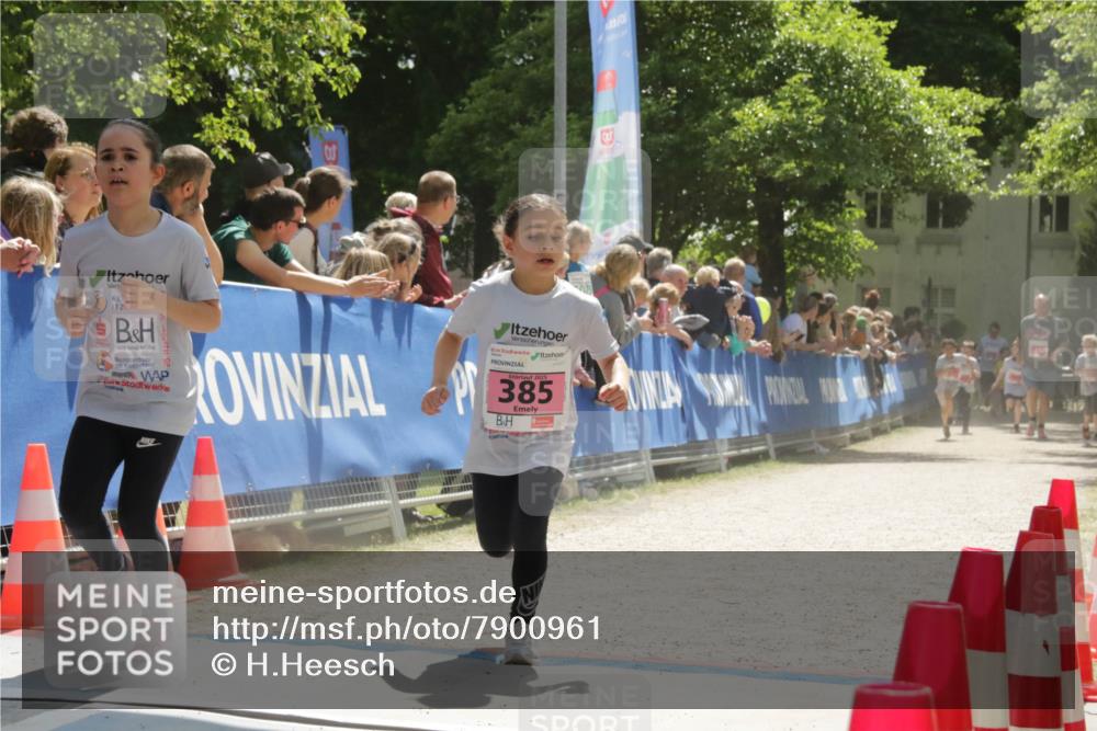 17.05.2025 - Störlauf H.Heesch http://msf.ph/oto/7900961 17.05.2025 14:01:45 Ziel 2025, 385, 100, 9817 meine-sportfotos.de