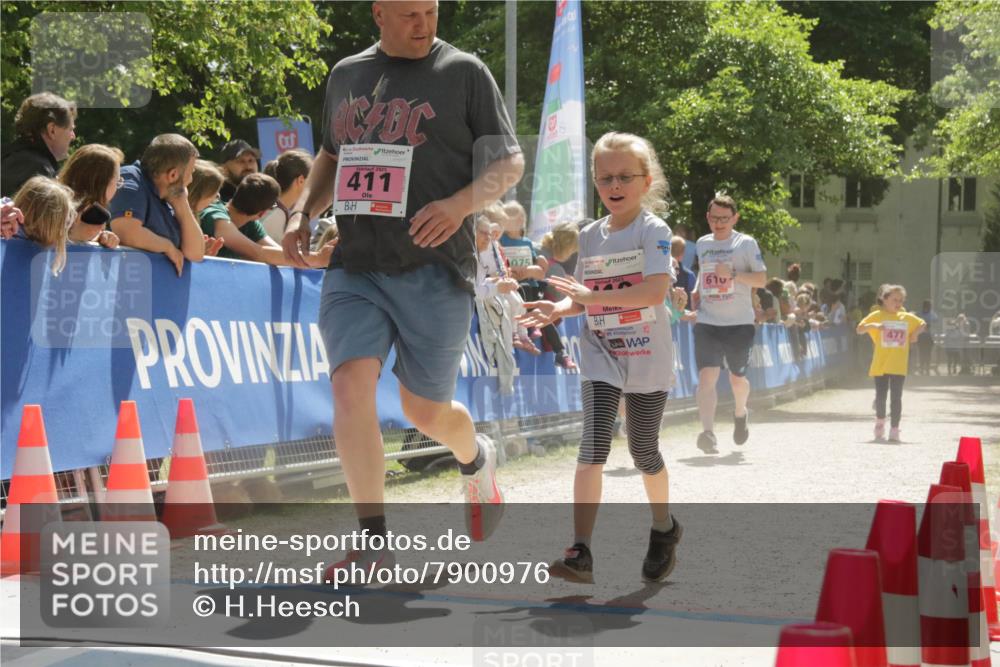 17.05.2025 - Störlauf H.Heesch http://msf.ph/oto/7900976 17.05.2025 14:01:54 Ziel 411, 19921, 075, 61, 477 meine-sportfotos.de