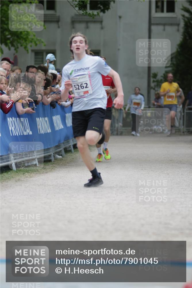 17.05.2025 - Störlauf H.Heesch http://msf.ph/oto/7901045 17.05.2025 15:24:38 Ziel 5262 meine-sportfotos.de
