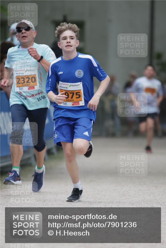 17.05.2025 - Störlauf H.Heesch http://msf.ph/oto/7901236 17.05.2025 15:25:10 Ziel 2025, 2320, 2025, 975 meine-sportfotos.de