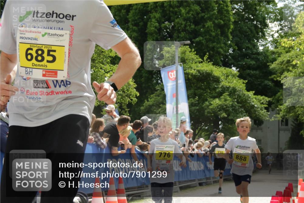 17.05.2025 - Störlauf H.Heesch http://msf.ph/oto/7901299 17.05.2025 14:11:41 Ziel 2025, 685, 2, 3, 776, 220, 888 meine-sportfotos.de