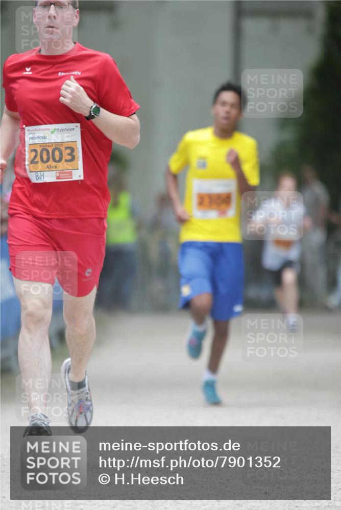 17.05.2025 - Störlauf H.Heesch http://msf.ph/oto/7901352 17.05.2025 15:25:27 Ziel 2025, 2003 meine-sportfotos.de