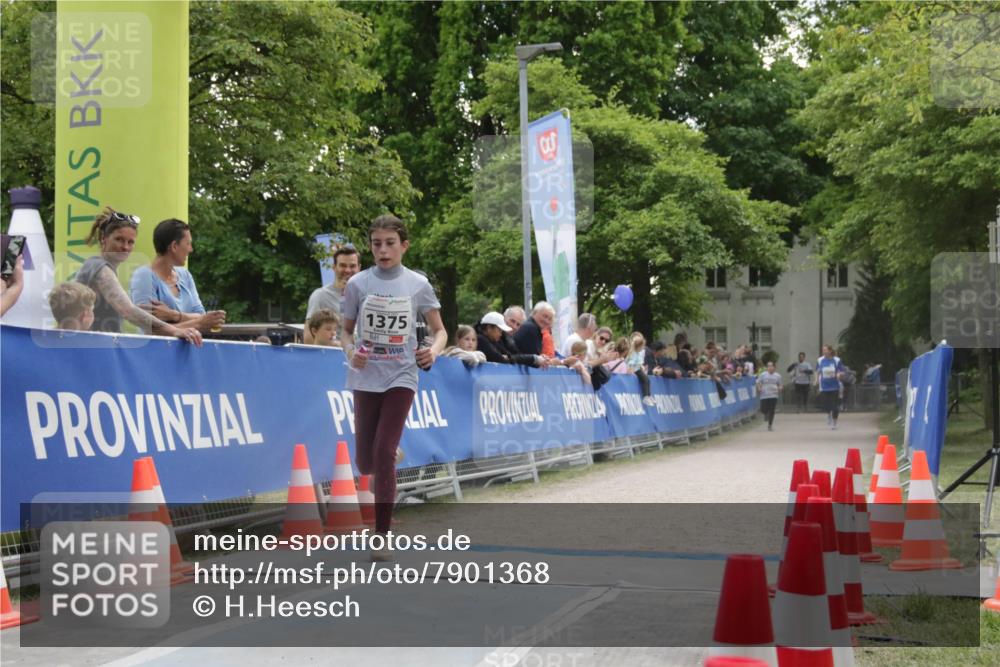 17.05.2025 - Störlauf H.Heesch http://msf.ph/oto/7901368 17.05.2025 14:57:47 Ziel 1375, 3, 1999 meine-sportfotos.de