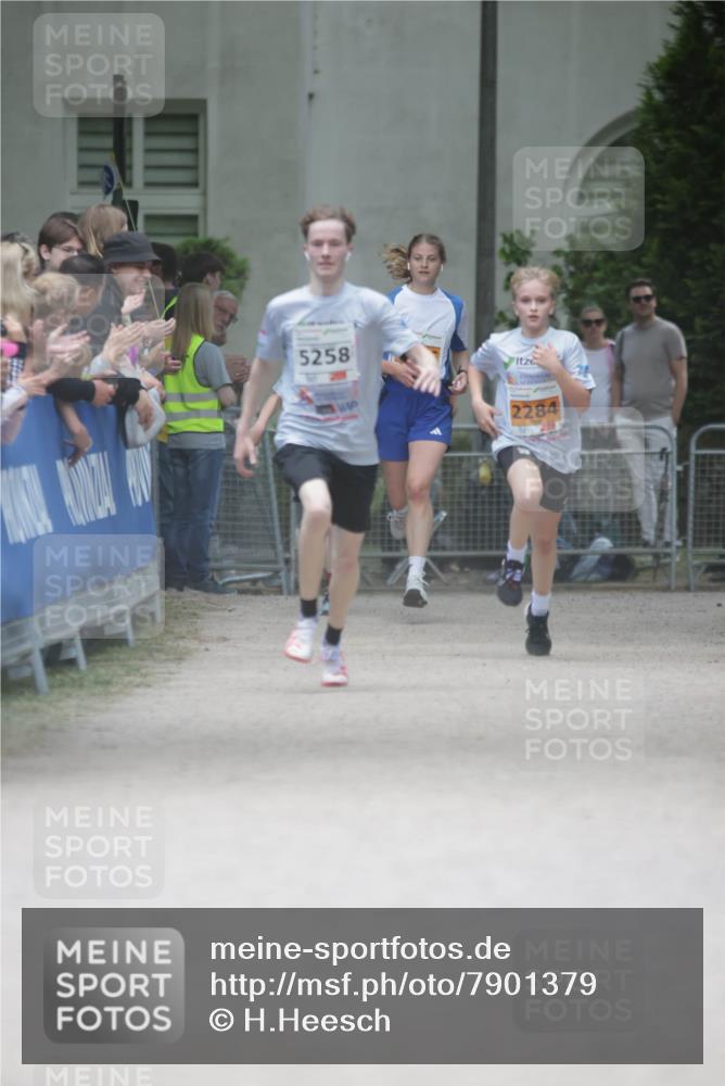 17.05.2025 - Störlauf H.Heesch http://msf.ph/oto/7901379 17.05.2025 15:25:34 Ziel 5258, 140, 2284 meine-sportfotos.de