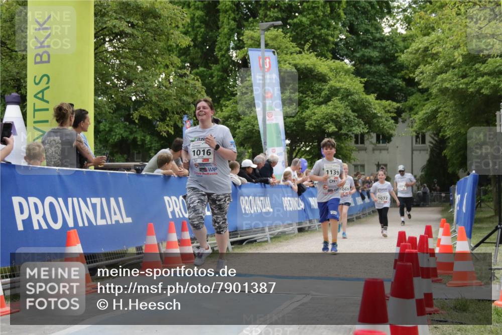 17.05.2025 - Störlauf H.Heesch http://msf.ph/oto/7901387 17.05.2025 14:58:08 Ziel 1016, 1139, 1069, 1072 meine-sportfotos.de