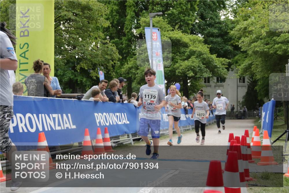17.05.2025 - Störlauf H.Heesch http://msf.ph/oto/7901394 17.05.2025 14:58:09 Ziel 1139, 1072, 1073 meine-sportfotos.de