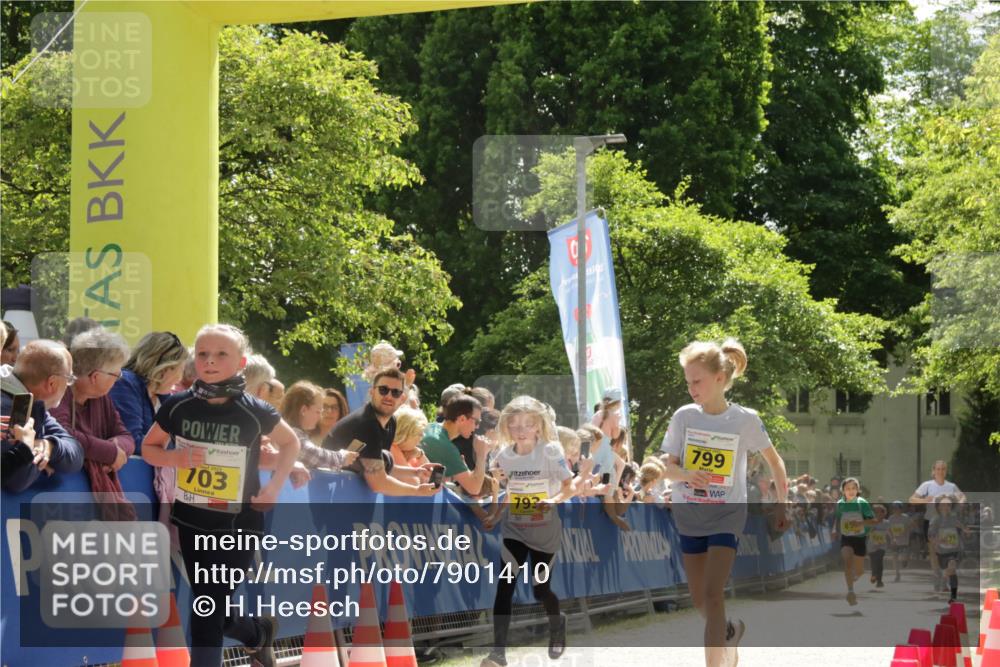 17.05.2025 - Störlauf H.Heesch http://msf.ph/oto/7901410 17.05.2025 14:12:34 Ziel 103, 793, 799, 581 meine-sportfotos.de