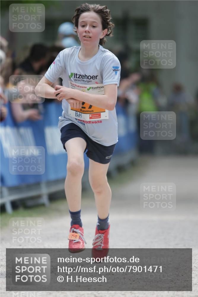 17.05.2025 - Störlauf H.Heesch http://msf.ph/oto/7901471 17.05.2025 15:26:01 Ziel  meine-sportfotos.de