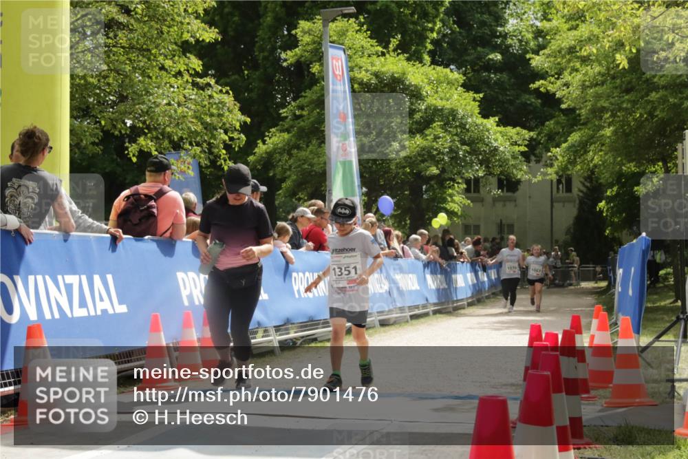 17.05.2025 - Störlauf H.Heesch http://msf.ph/oto/7901476 17.05.2025 15:05:34 Ziel 1351, 1070, 1067 meine-sportfotos.de
