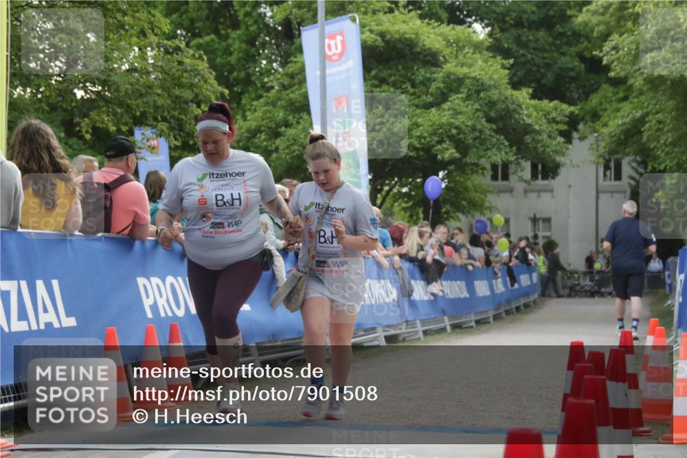17.05.2025 - Störlauf H.Heesch http://msf.ph/oto/7901508 17.05.2025 15:12:00 Ziel 3 meine-sportfotos.de