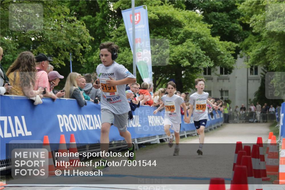 17.05.2025 - Störlauf H.Heesch http://msf.ph/oto/7901544 17.05.2025 15:22:49 Ziel 2191, 2136, 2135 meine-sportfotos.de