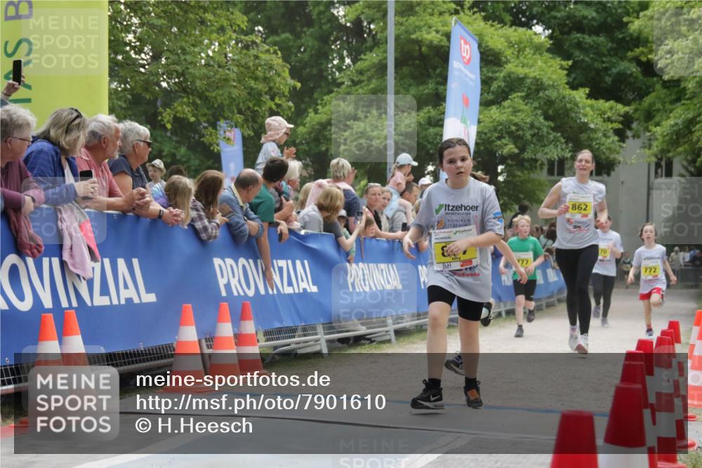 17.05.2025 - Störlauf H.Heesch http://msf.ph/oto/7901610 17.05.2025 14:13:45 Ziel 862, 777, 70, 772 meine-sportfotos.de