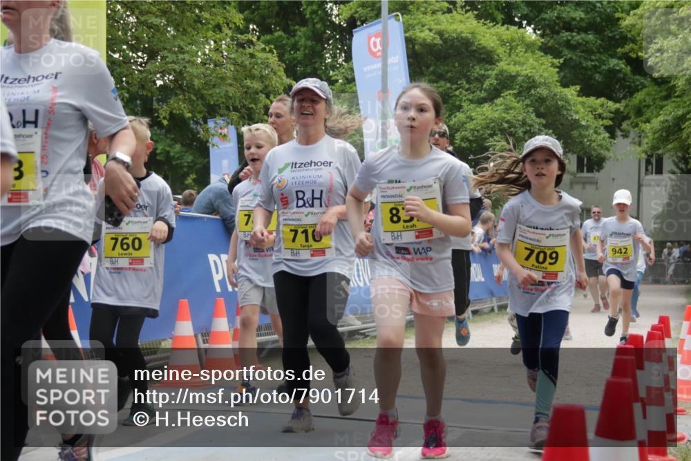17.05.2025 - Störlauf H.Heesch http://msf.ph/oto/7901714 17.05.2025 14:14:38 Ziel 3, 760, 1992, 7, 2025, 710, 85, 2025, 709, 942 meine-sportfotos.de