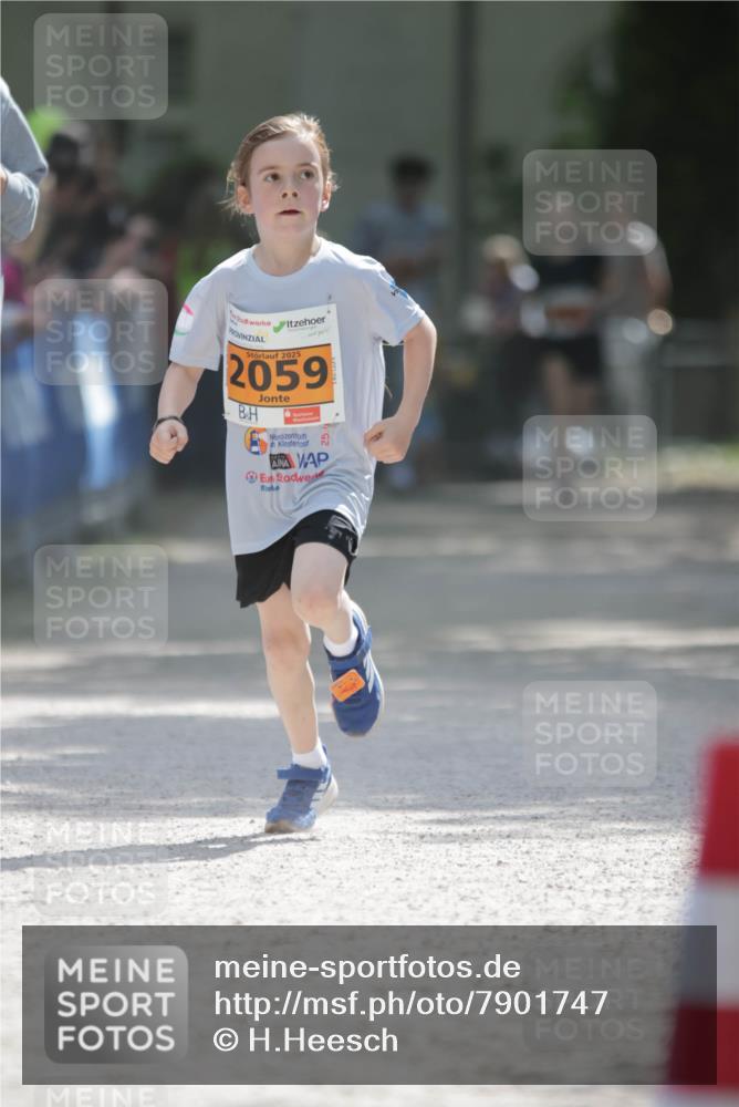 17.05.2025 - Störlauf H.Heesch http://msf.ph/oto/7901747 17.05.2025 15:27:21 Ziel 2025, 2059 meine-sportfotos.de