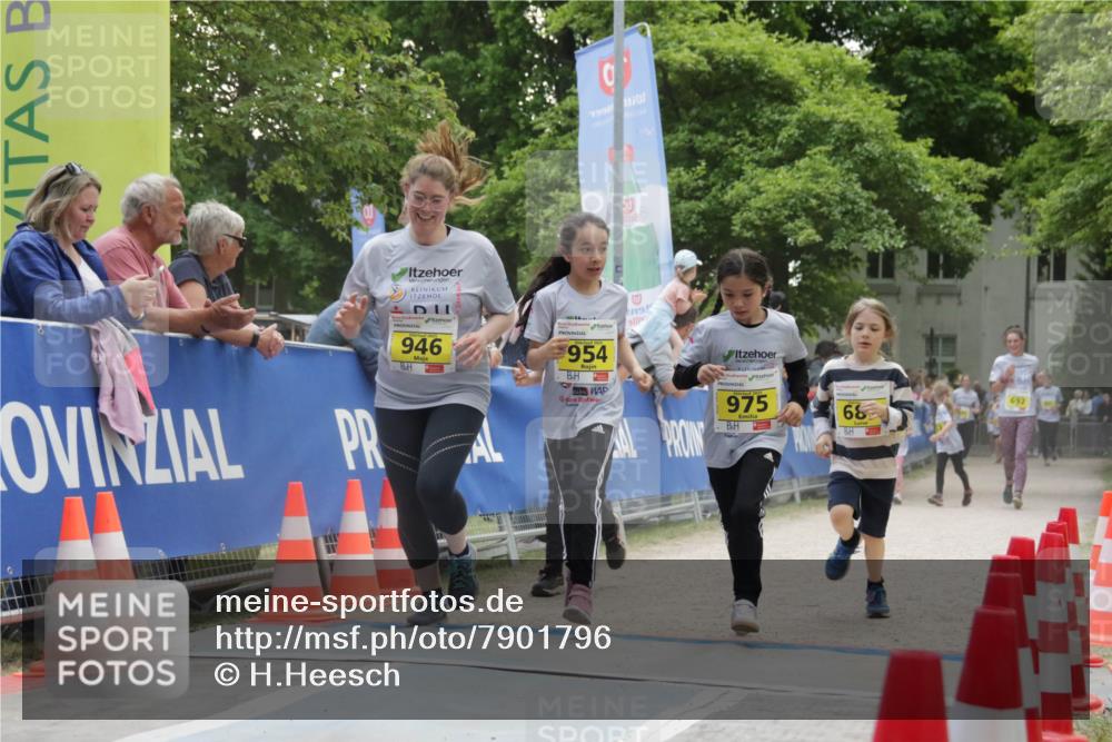 17.05.2025 - Störlauf H.Heesch http://msf.ph/oto/7901796 17.05.2025 14:15:19 Ziel 1998, 0, 12, 946, 954, 19, 975, 68, 692 meine-sportfotos.de