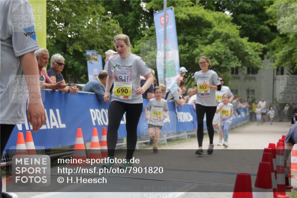 17.05.2025 - Störlauf H.Heesch http://msf.ph/oto/7901820 17.05.2025 14:15:30 Ziel 690, 802, 891, 767 meine-sportfotos.de